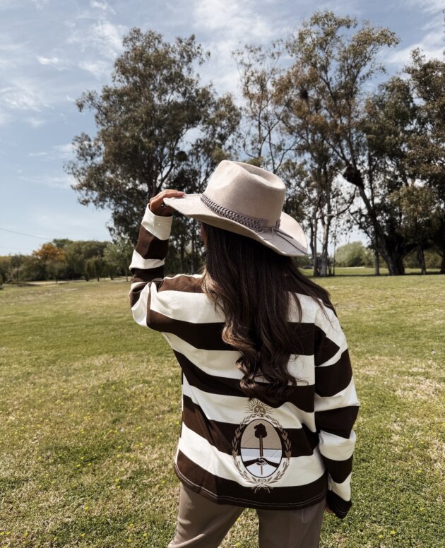 BUZO ESCUDO NACIONAL