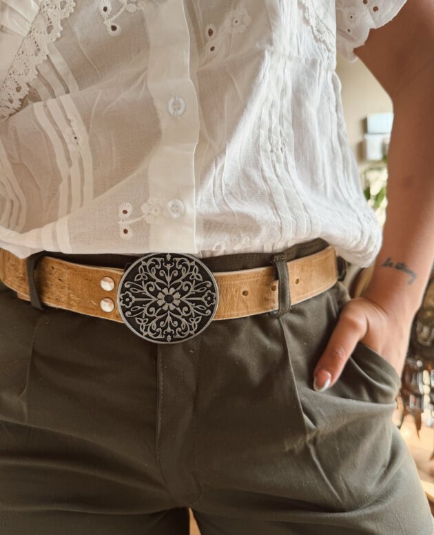 CINTO DE CUERO CRUDO CHAPON