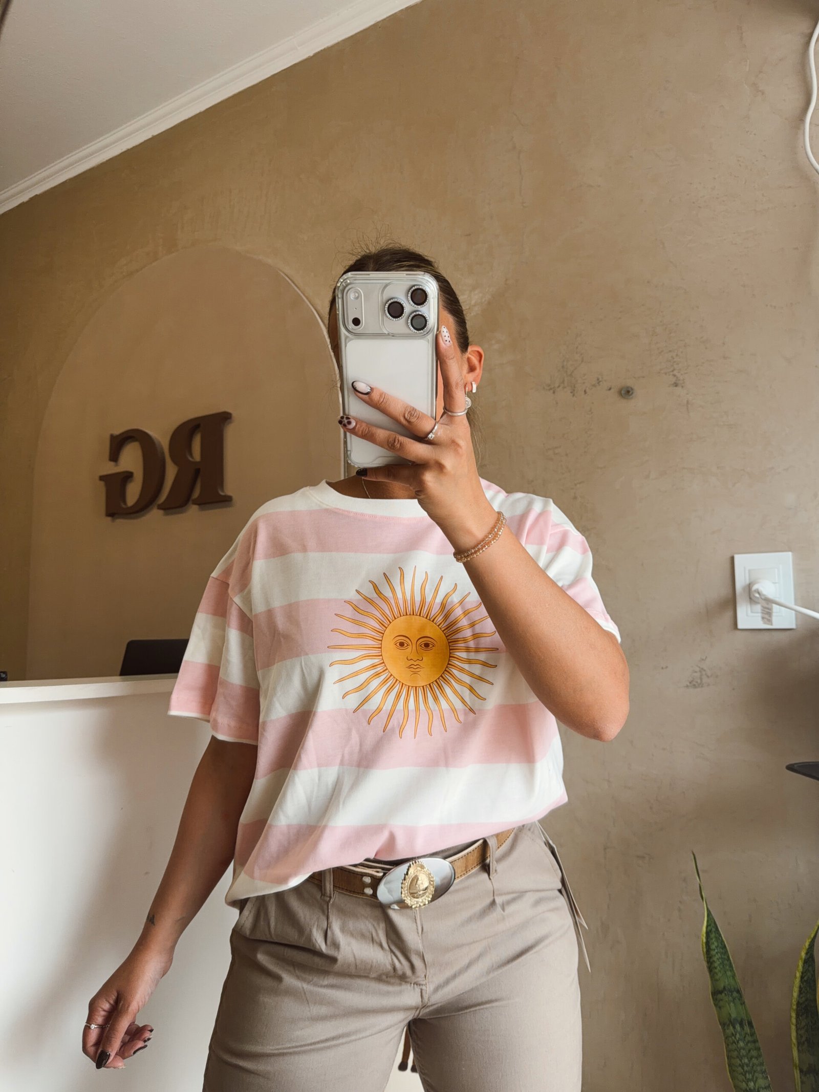 REMERA ALGODON SOL DE MAYO ROSA