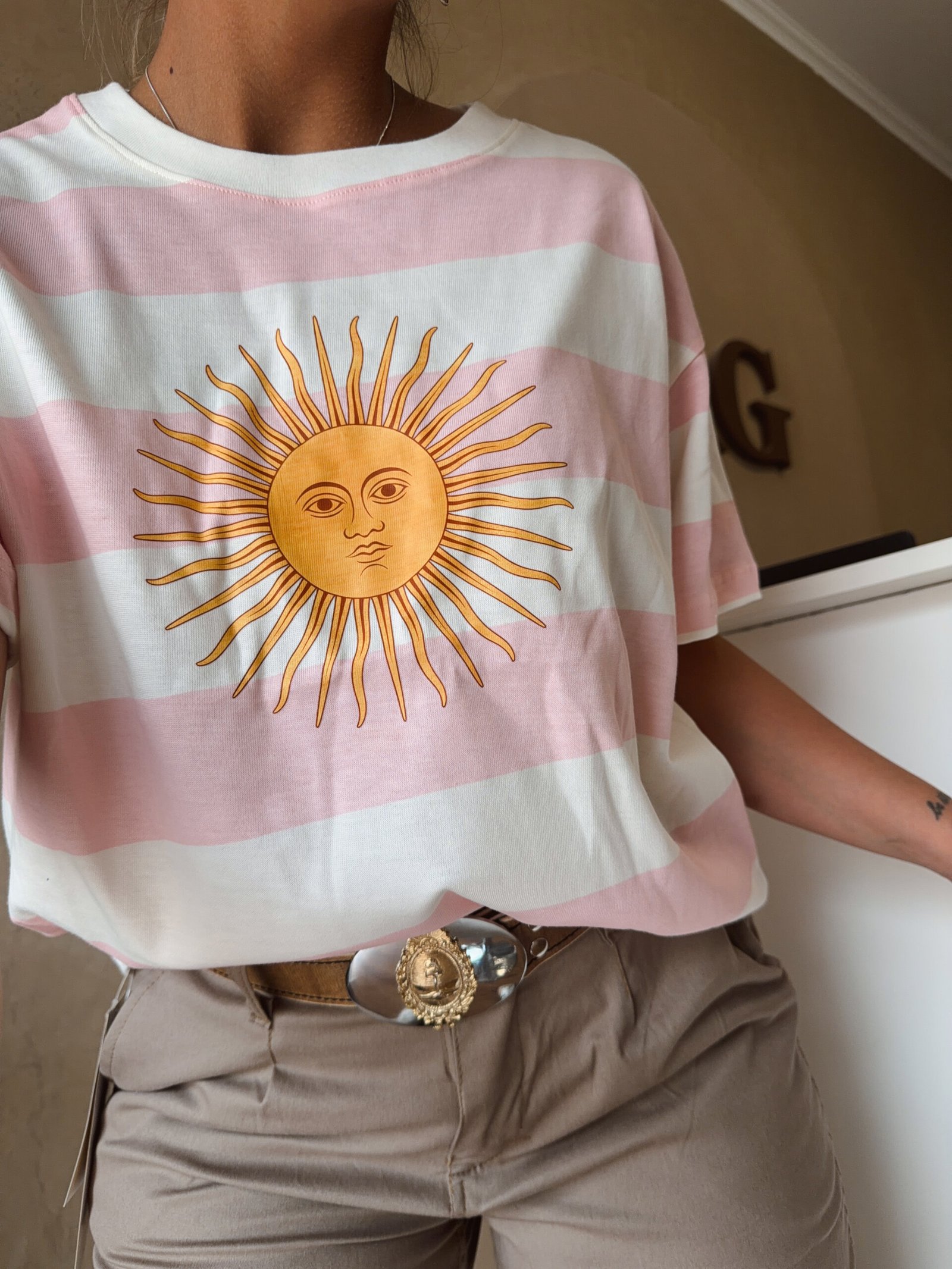 REMERA ALGODON SOL DE MAYO ROSA - Image 2