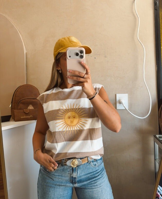 MUSCULOSA RAYADA SOL DE MAYO