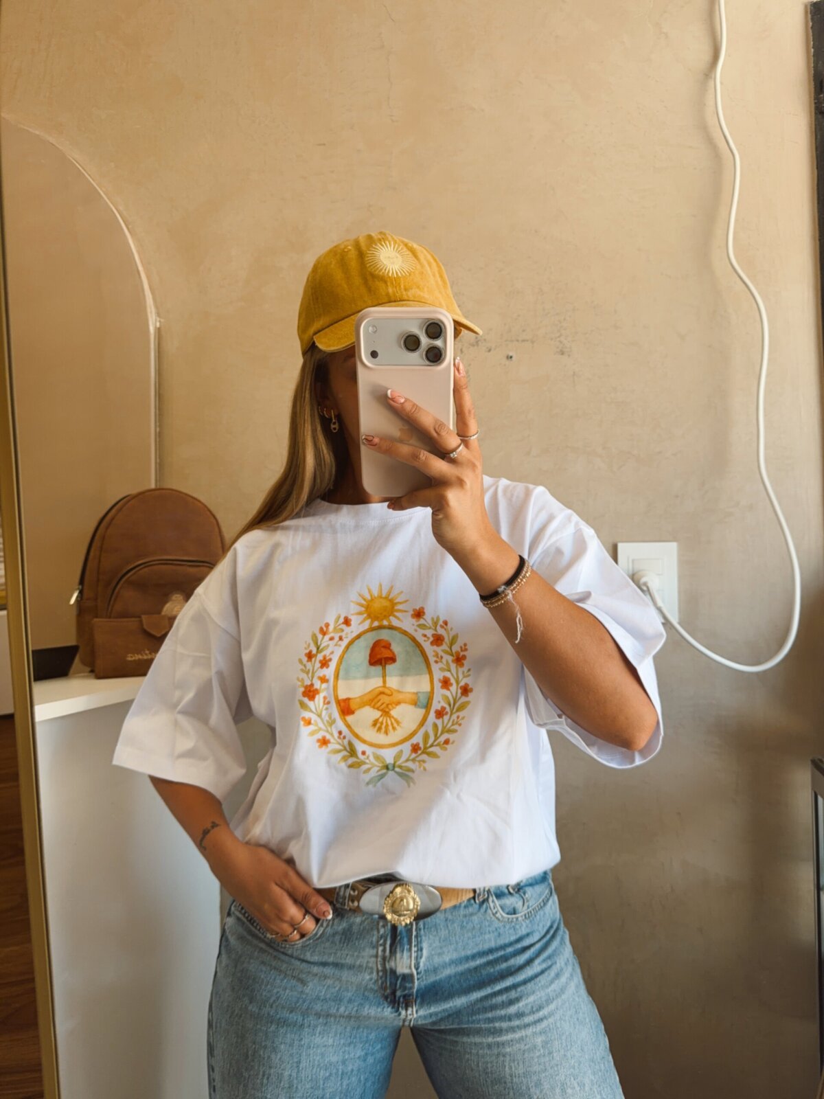 REMERA ESCUDO NACIONAL BLANCA - Image 2