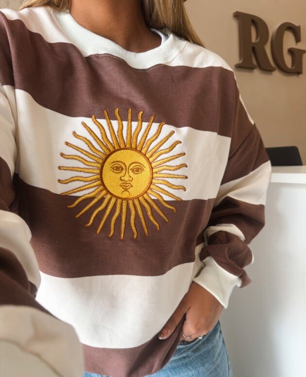 BUZO ALGODÓN RÚSTICO SOL BORDADO MARRÓN
