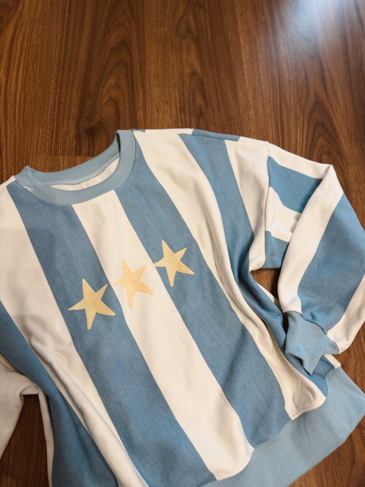 BUZO TRES ESTRELLAS - Image 2