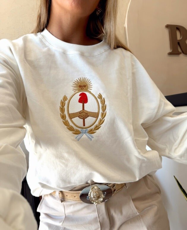 BUZO ESCUDO NACIONAL