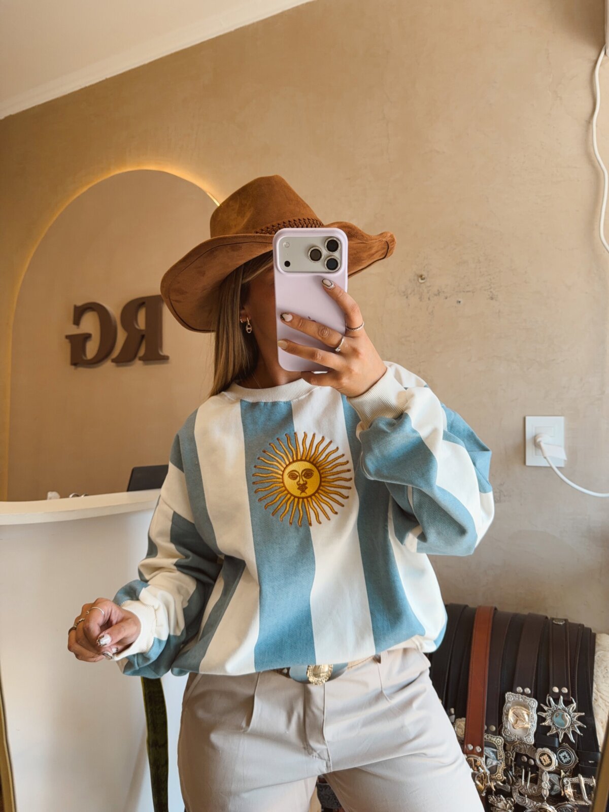 BUZO RAYAS VERTICAL SOL BORDADO - Image 2