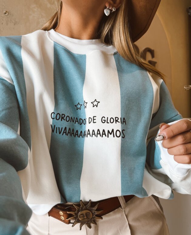 BUZO CELESTE Y BLANCO VIVAAAMOS