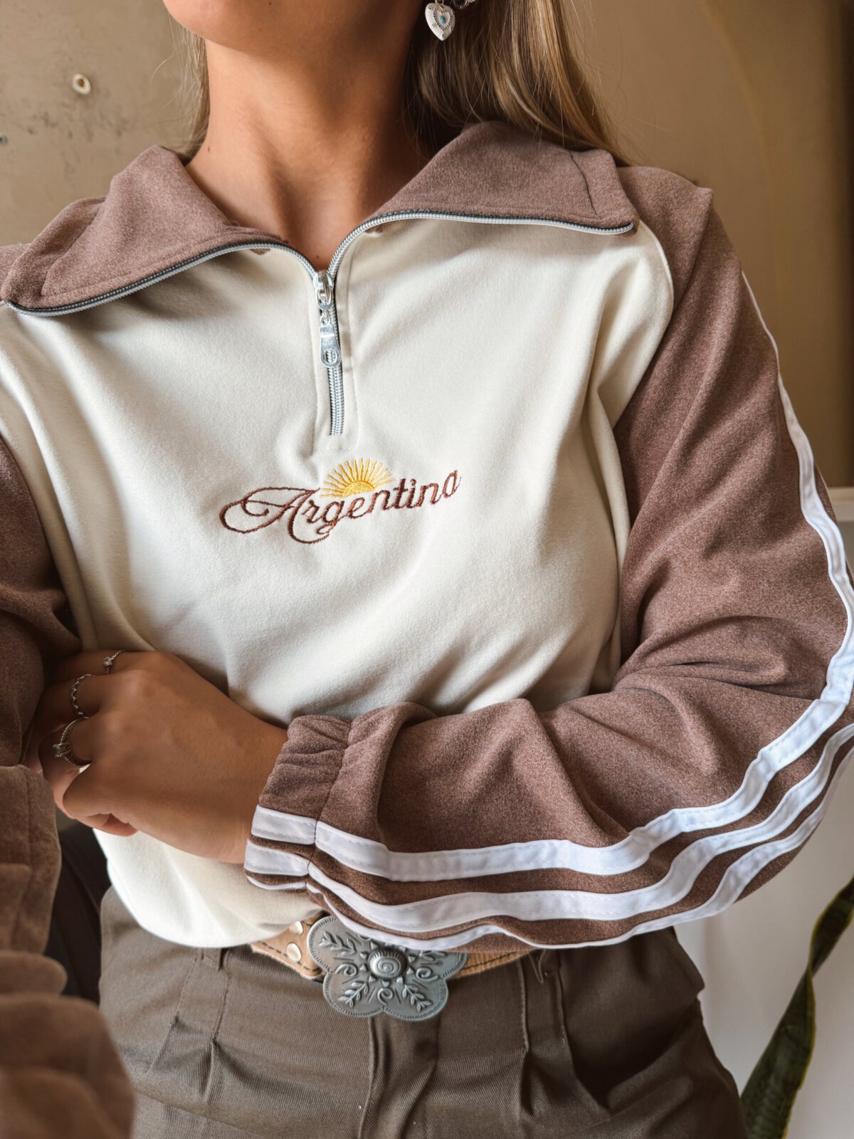 BUZO ARGENTINA SOL MARRÓN