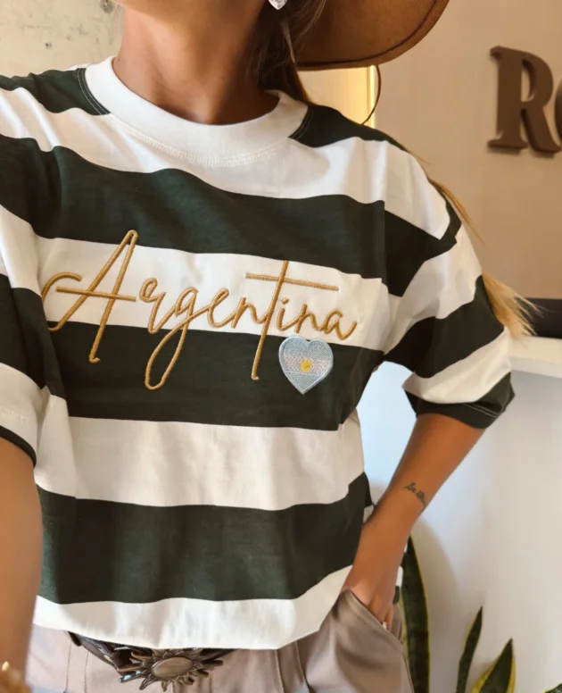 REMERA ARGENTINA CORAZÓN VERDE