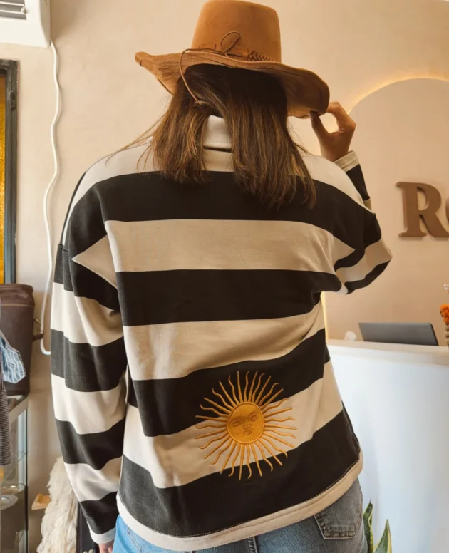 BUZO DISEÑO EXCLUSIVO RG BORDADO